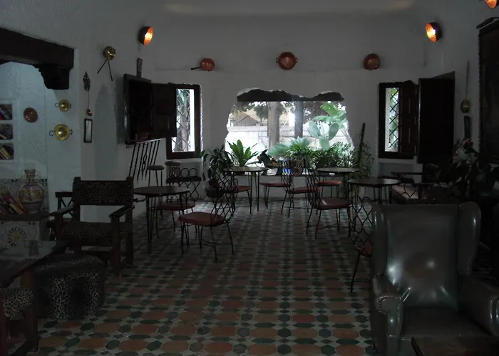 Residencia Miami 2* טורמולינוס