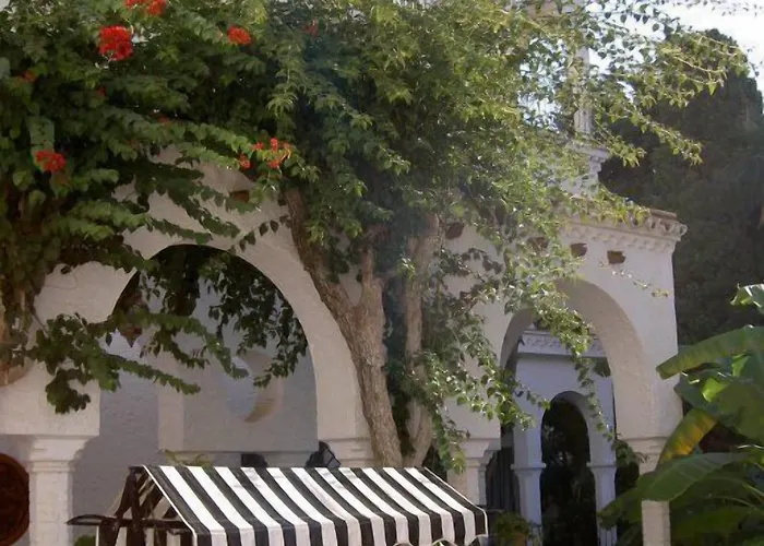 מלון Residencia Miami 2*